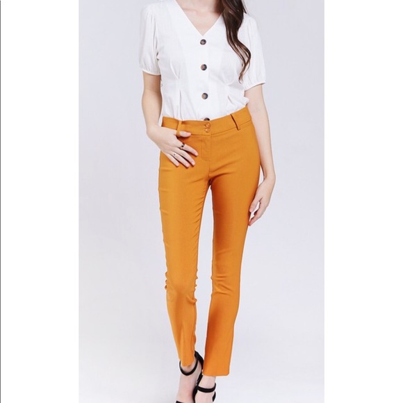 ⭐️ 5 for $25! ONLY 1 LEFT Mustard Skinny Pants - Picture 2 of 8